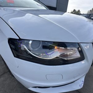 AUDI A4 B8 8K 02/2008-06/2012 RIGHT HEADLAMP XENON ADAPTIVE TYPE 8K0941030AR