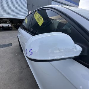 AUDI A4 B8 8K 05/2009-01/2016 RIGHT DOOR MIRROR MANUAL FOLD P/N 8K2857410AF