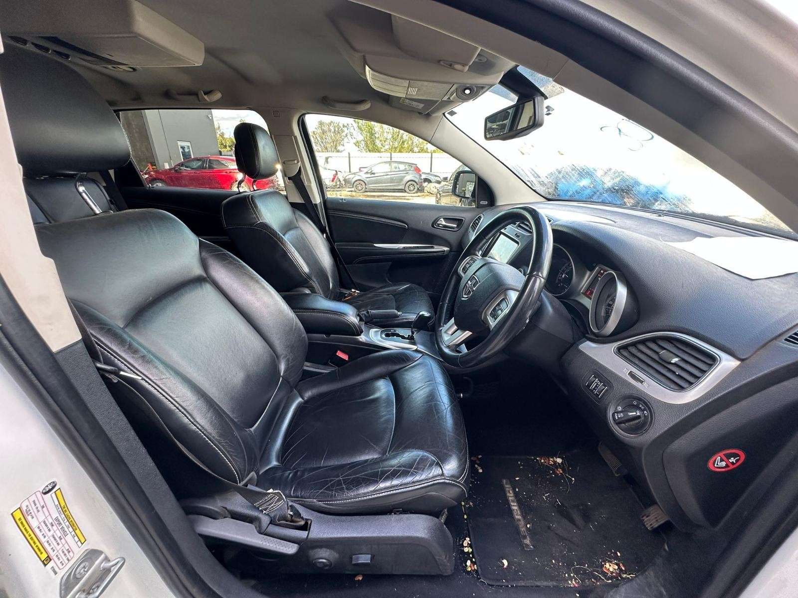 DODGE JOURNEY JC 02/2013-12/2016 LEFT FRONT DOOR SHELL - Image 8