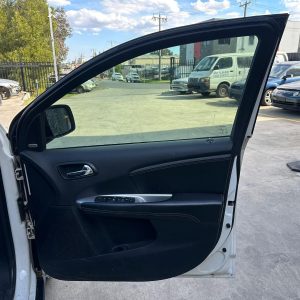 DODGE JOURNEY JC 08/2011-12/2016 RIGHT FRONT INNER DOOR HANDLE
