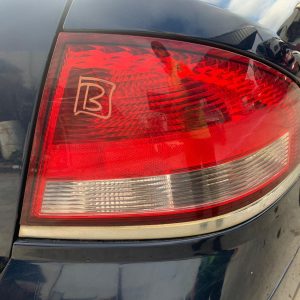 FORD FALCON 10/2002-09/2005 SEDAN RIGHT TAILLIGHT BA