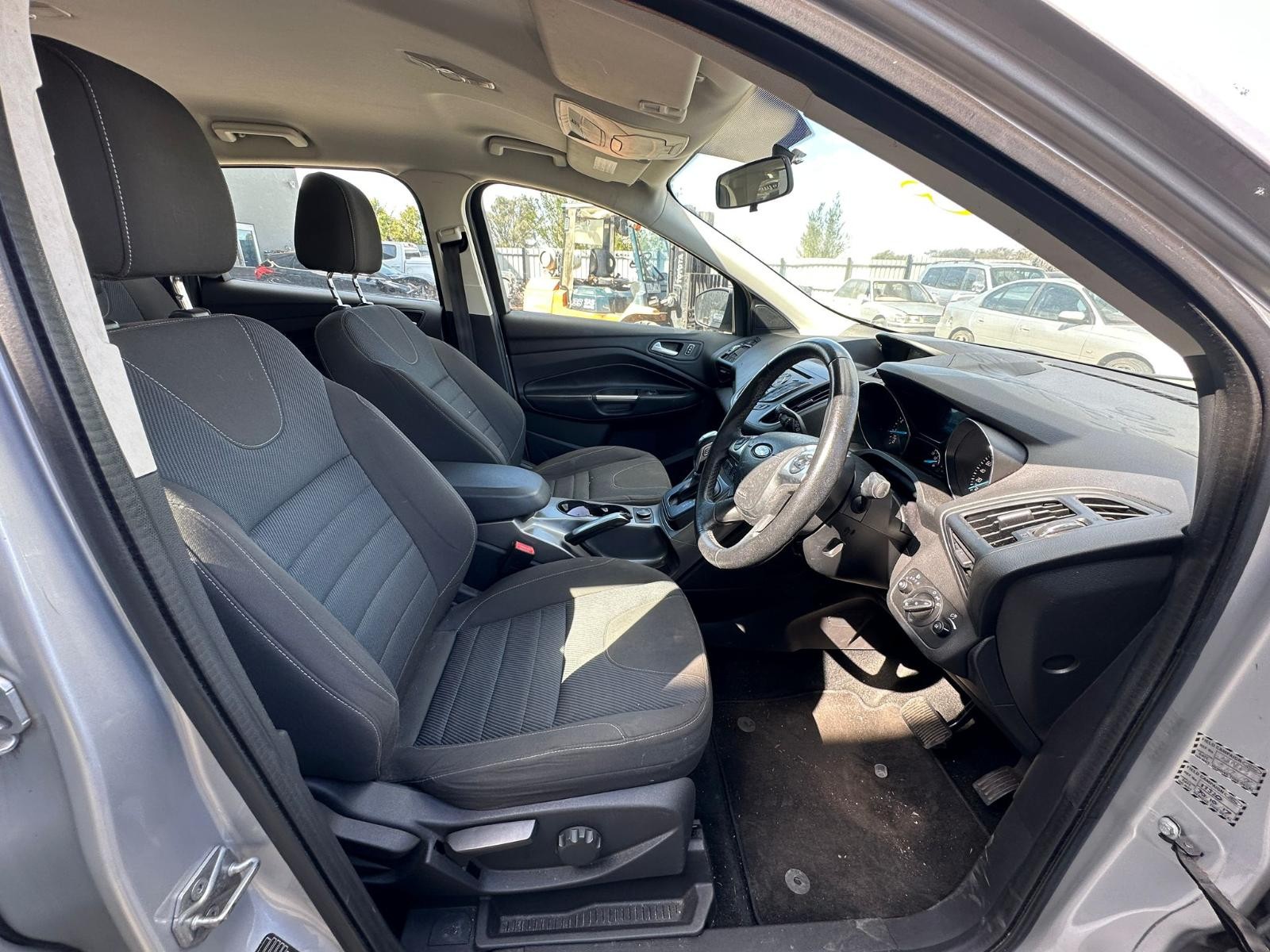 FORD KUGA TF 11/2012-09/2016 LEFT FRONT DOOR WINDOW - Image 6