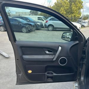 FORD TERRITORY SZ MKI-MKII 03/2011-12/2016 LEFT FRONT INNER DOOR HANDLE SILVER