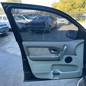FORD TERRITORY TX SX-SY MKI 05/2004-04/2009 LEFT FRONT DOOR TRIM