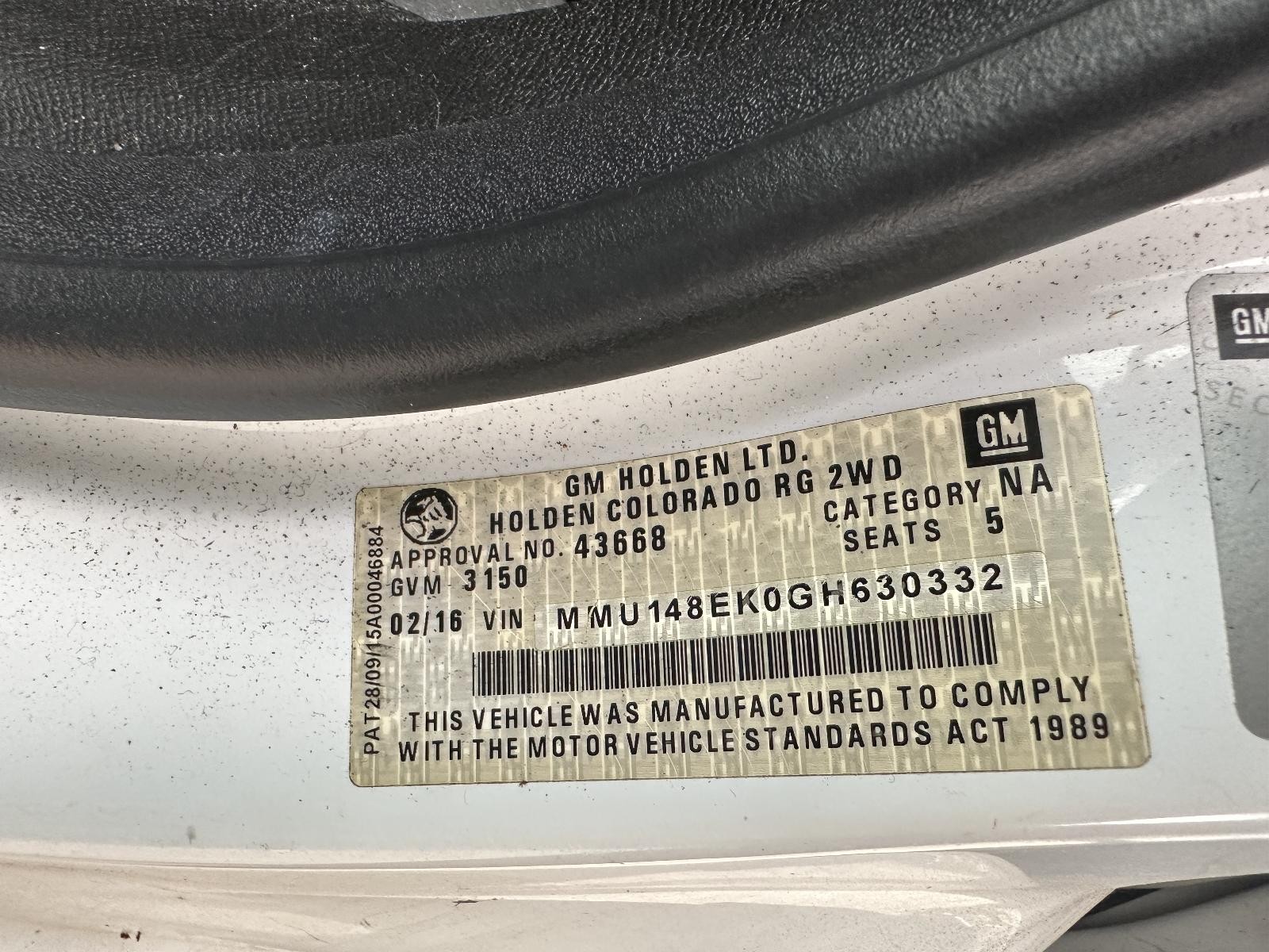 HOLDEN COLORADO RG 01/2012-06/2016 REAR BUMPER WITH BLACK STEP TYPE - Image 10