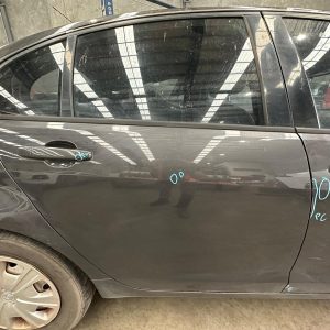 HOLDEN COMMODORE VE 08/2006-05/2013 RIGHT REAR OUTER DOOR HANDLE