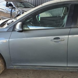 HOLDEN CRUZE 03/2009-02/2011 SEDAN LEFT FRONT DOOR, JG