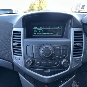 HOLDEN CRUZE JH 03/2011-01/2017 HEAD UNIT NON SAT NAV TYPE P/N 22940352