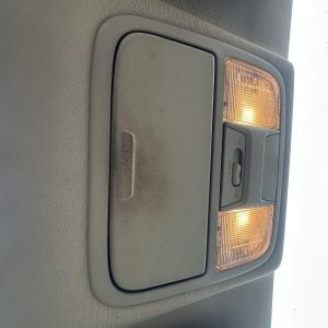 HONDA ODYSSEY RB 07/2004-03/2009 FRONT ONLY COURTESY LIGHT