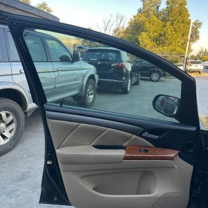 HONDA ODYSSEY RB 07/2004-03/2009 LEFT FRONT DOOR TRIM
