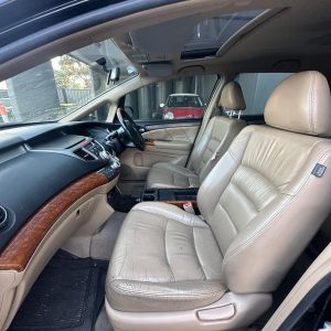 HONDA ODYSSEY RB 07/2004-03/2009 RIGHT FRONT HEADREST LEATHER