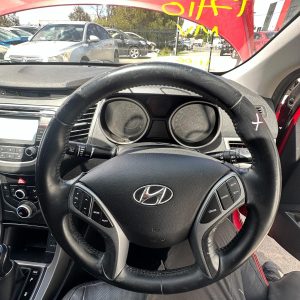 HYUNDAI ELANTRA MD 03/2011-11/2015 STEERING WHEEL LEATHER