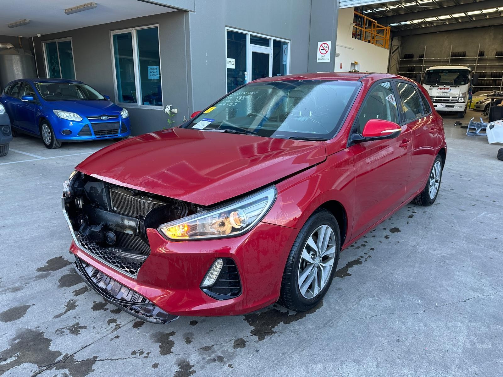 HYUNDAI I30 PD 03/2017-12/2023 RIGHT FRONT DOOR LOCK MECHANISM HATCH 81320G3040 - Image 3