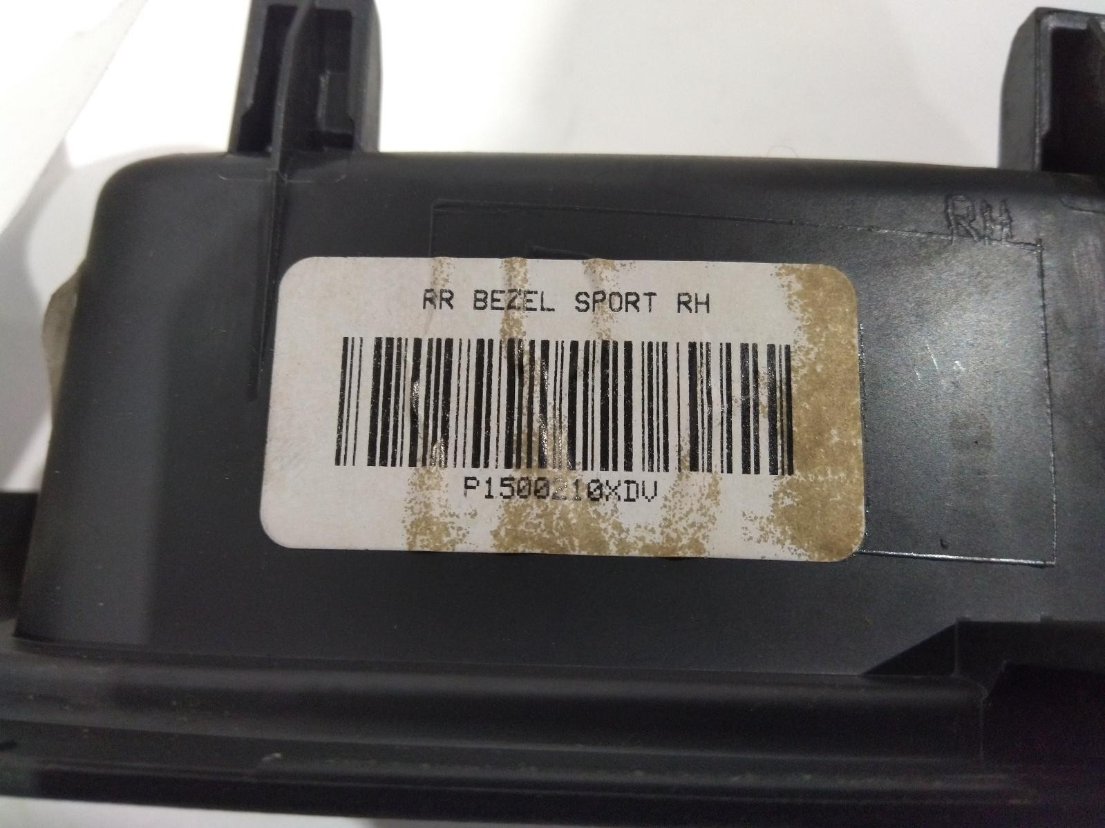 JEEP CHEROKEE KK 09/2009-10/2012 RIGHT REAR POWER WINDOW SWITCH - Image 5
