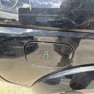 LAND ROVER DISCOVERY L319 10/2009-12/2016 FUEL FLAP