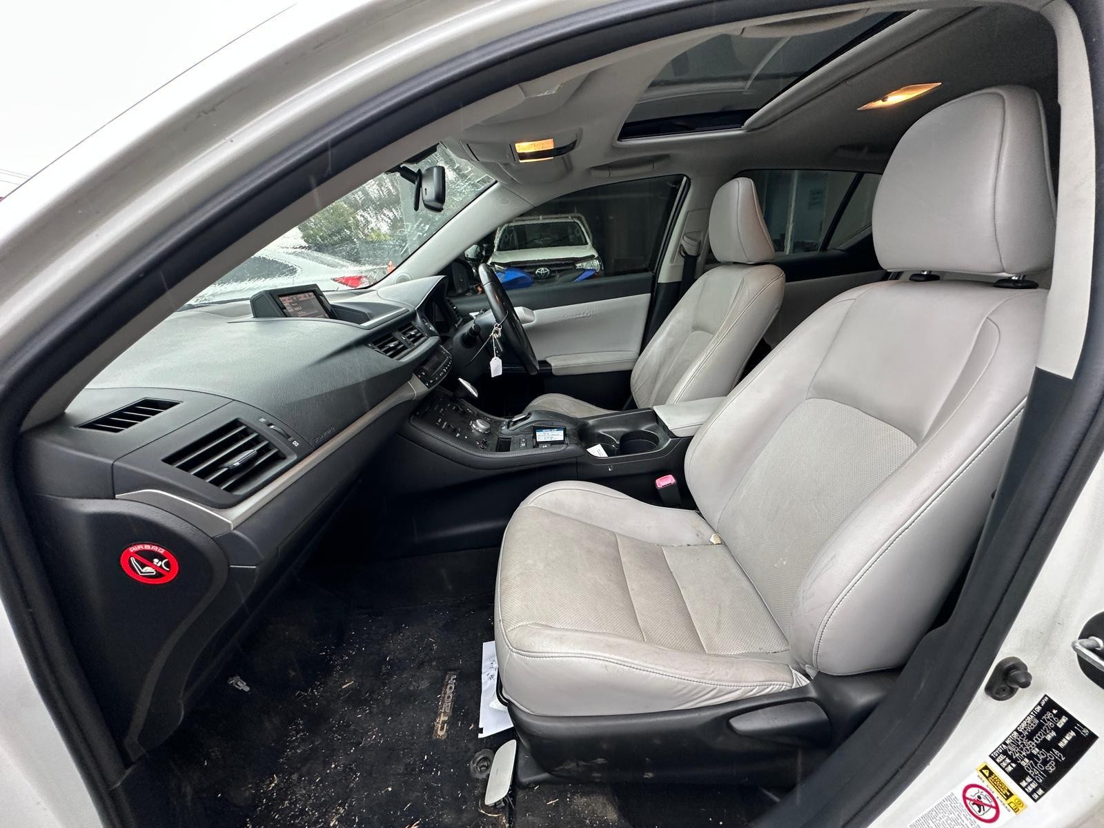 LEXUS CT200 ZWA10 03/2011-10/2022 2ND REAR SEAT - Image 7