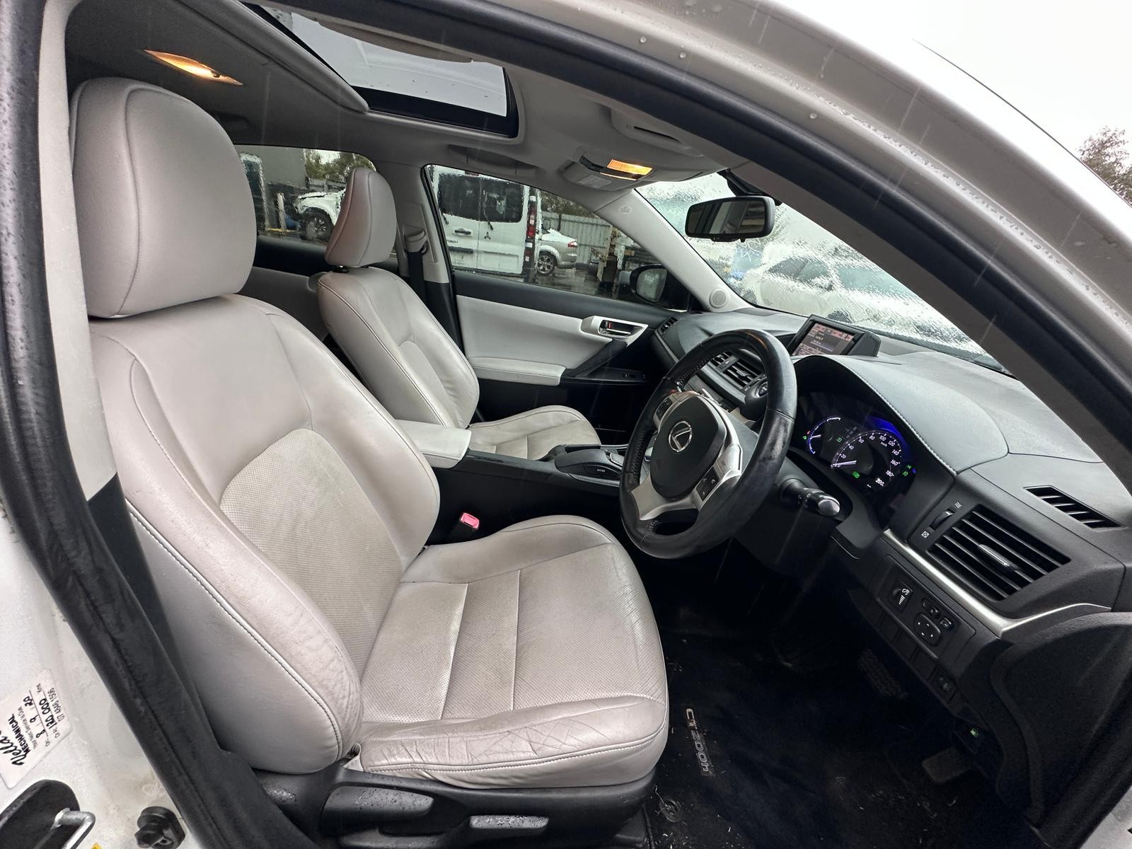 LEXUS CT200 ZWA10 03/2011-10/2022 2ND REAR SEAT - Image 8