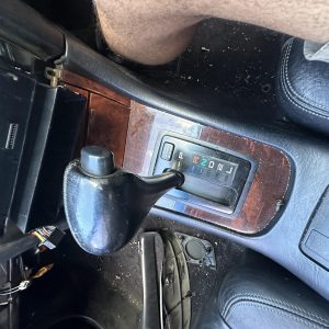 LEXUS ES300 XV10 06/1992-09/1996 GEAR SHIFTER