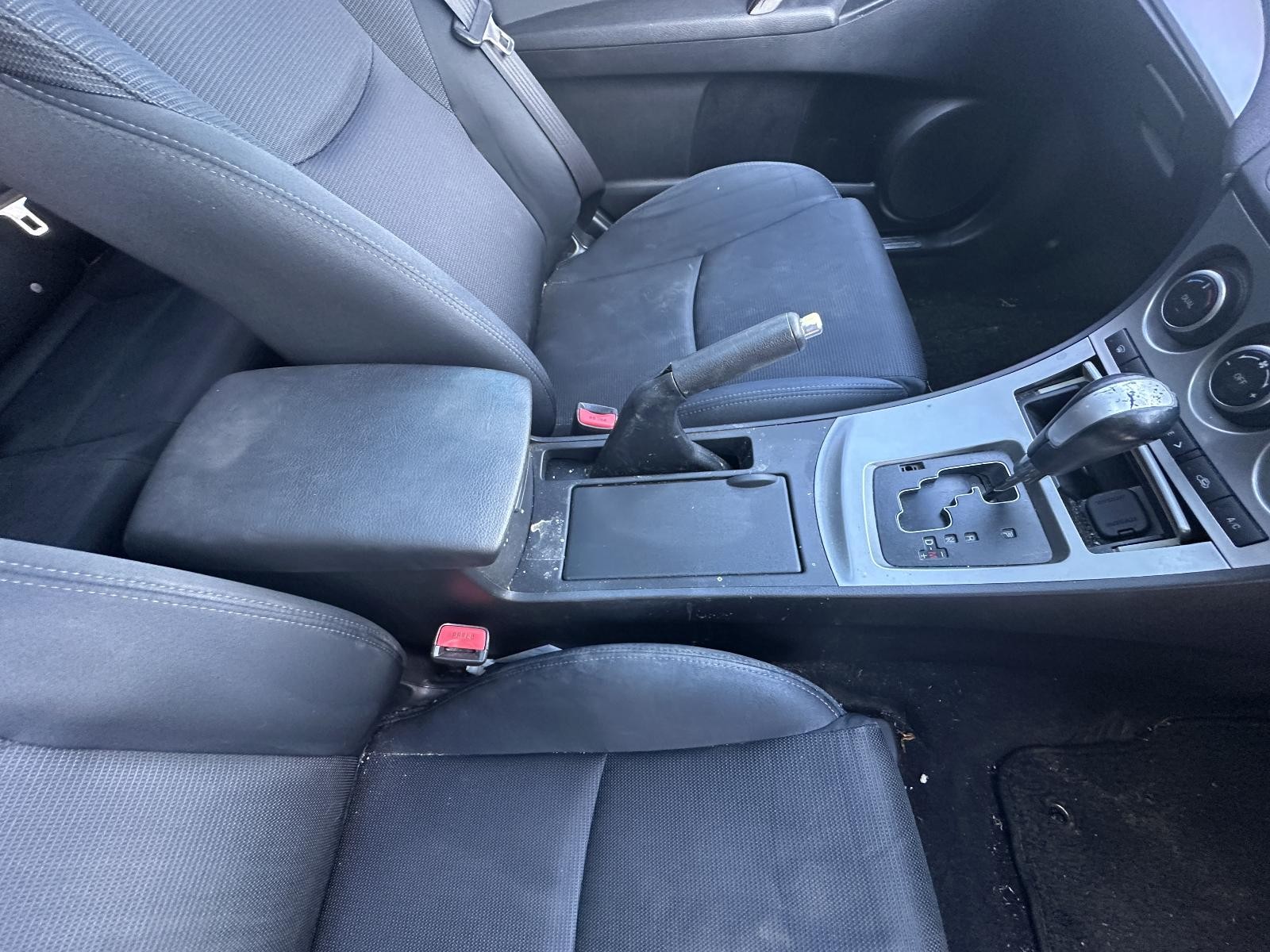 MAZDA 3 BL 04/2009-10/2013 CONSOLE STANDARD TYPE