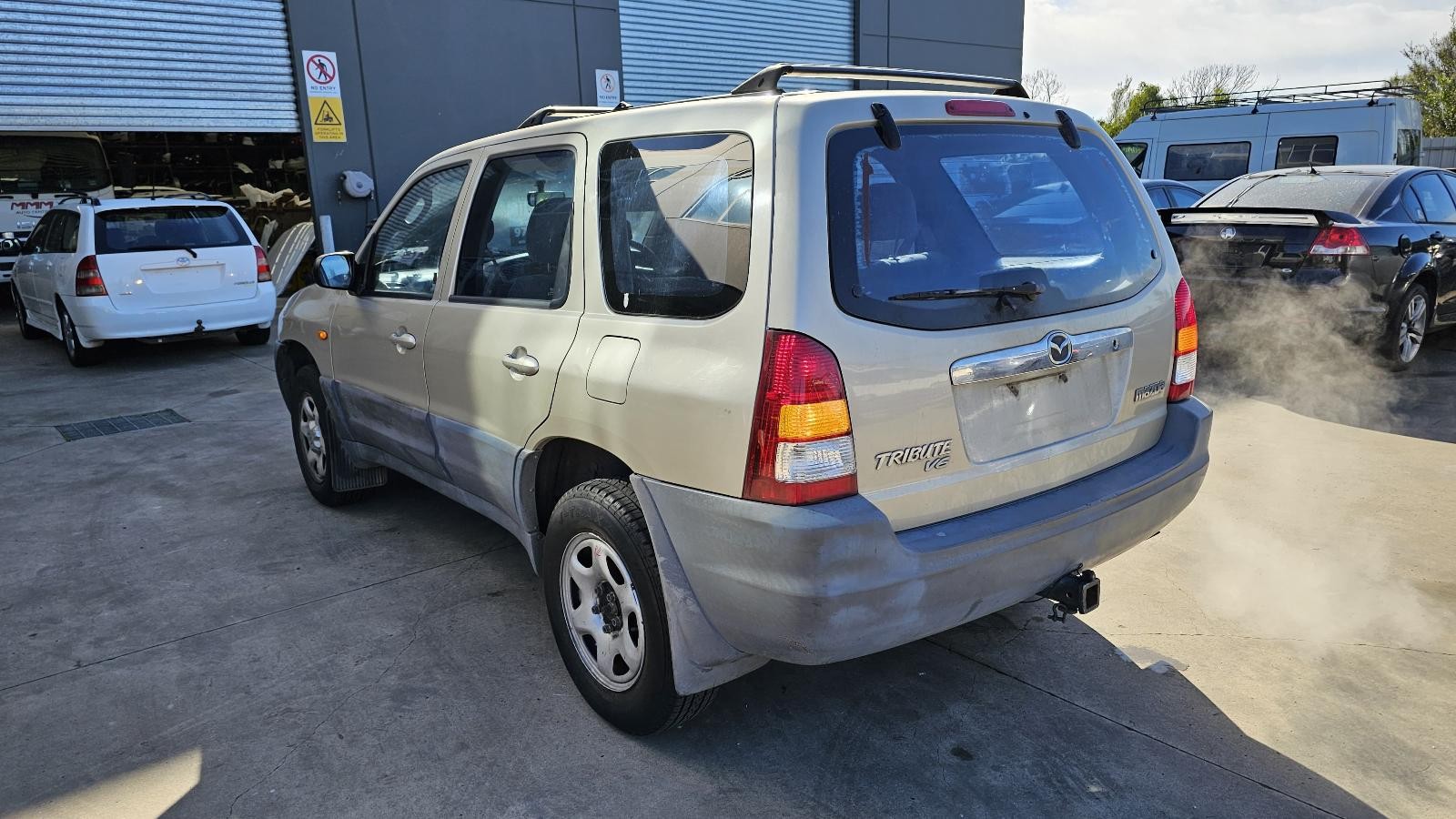 MAZDA TRIBUTE YU SERIES 02/2001-06/2006 RIGHT REAR DOOR SHELL LARGE MOULD TYPE - Image 5