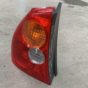 MITSUBISHI MAGNA LEFT TAILLIGHT TJ, SEDAN, 08/00-07/03 00 01 02 03