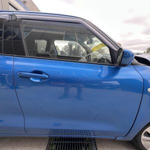 SUZUKI SWIFT AZ 04/2017-03/2025 RIGHT FRONT DOOR WINDOW