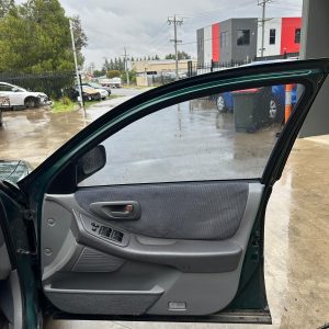 TOYOTA AVALON MCX10R 07/2000-06/2005 RIGHT FRONT DOOR TRIM CLOTH