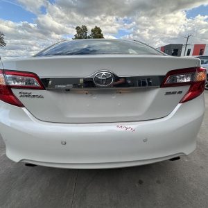 TOYOTA CAMRY ASV50/AVV50 03/2015-10/2017 REAR BUMPER WITH PARK SENSOR TYPE