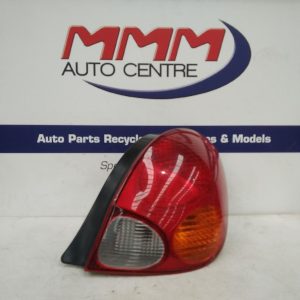 TOYOTA COROLLA RIGHT TAILLIGHT AE112, KOITO 12-441, SECA, 10/99-11/01 99 00 01