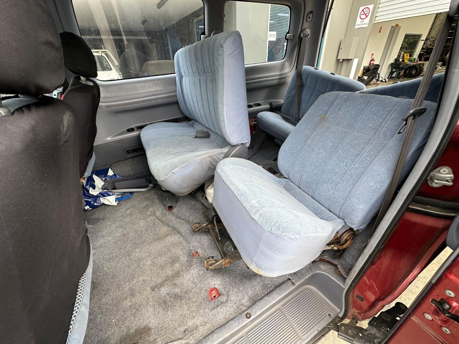 TOYOTA SPACIA SR40 02/1998-12/2001 RIGHT FRONT SEAT - Image 8