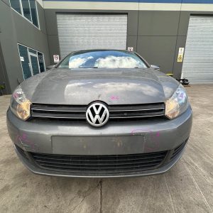 VOLKSWAGEN GOLF GEN 6 10/2008-03/2013 FRONT BUMPER NON PARK SENSOR 5DR HATCH