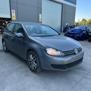 VOLKSWAGEN GOLF GEN 6 10/2008-03/2013 RIGHT FRONT WINDOW REG/MOTOR 5K0837462B