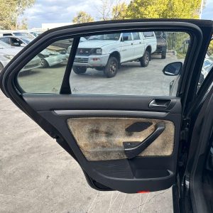 VOLKSWAGEN JETTA 1KM 02/2006-07/2011 LEFT REAR INNER DOOR HANDLE
