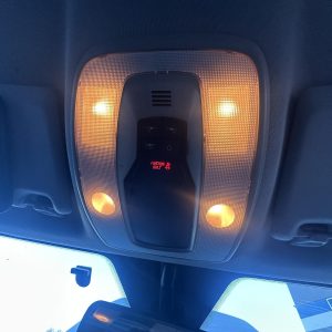 VOLVO S40 03/2004-08/2012 FRONT COURTESY LIGHT