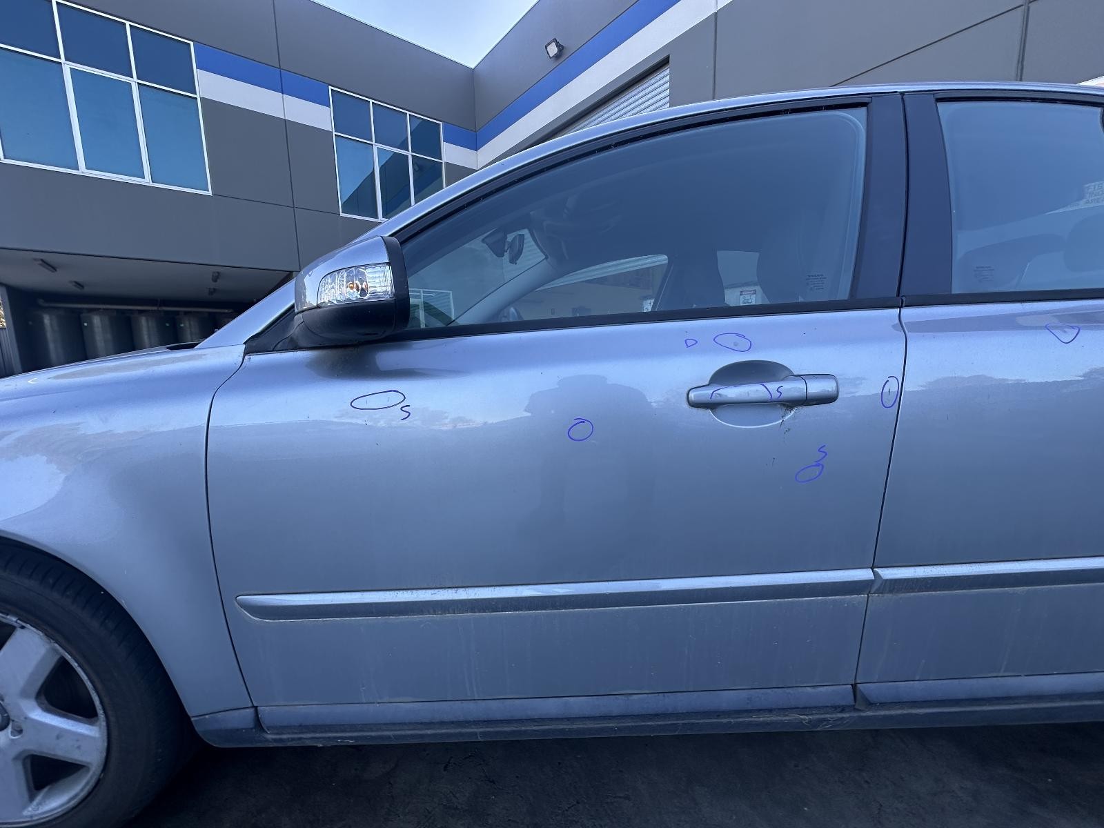 VOLVO S40 M SERIES 03/2004-08/2012 LEFT FRONT DOOR SHELL