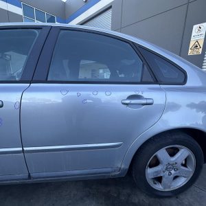 VOLVO S40 M SERIES 03/2004-08/2012 LEFT REAR DOOR WINDOW TOUGHENED