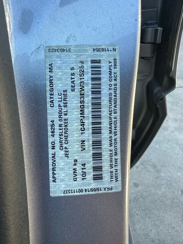 Jeep Cherokee 2014 Silver Auto Petrol