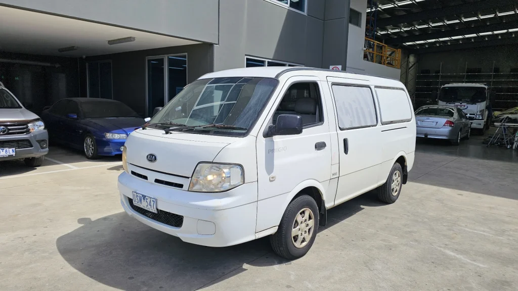 KIA Pregio 2004 White Manual Diesel