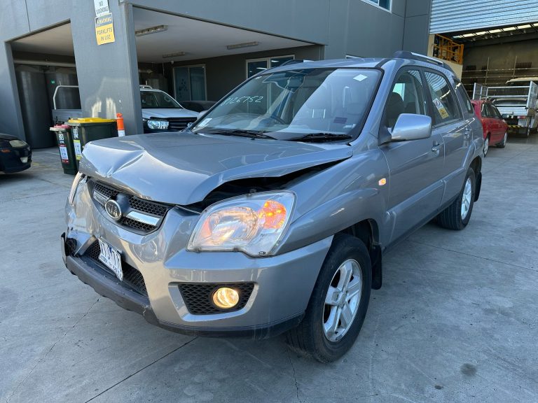 KIA SPORTAGE 2009 Silver Auto Petrol