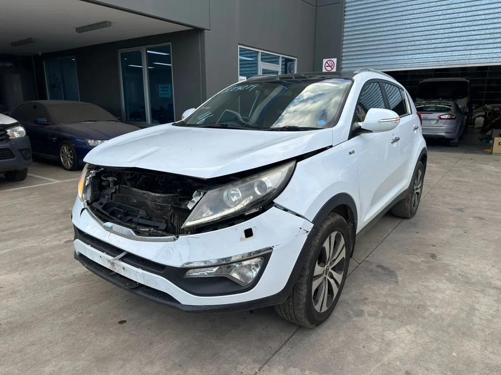 Kia Sportage 2013 White Auto Diesel