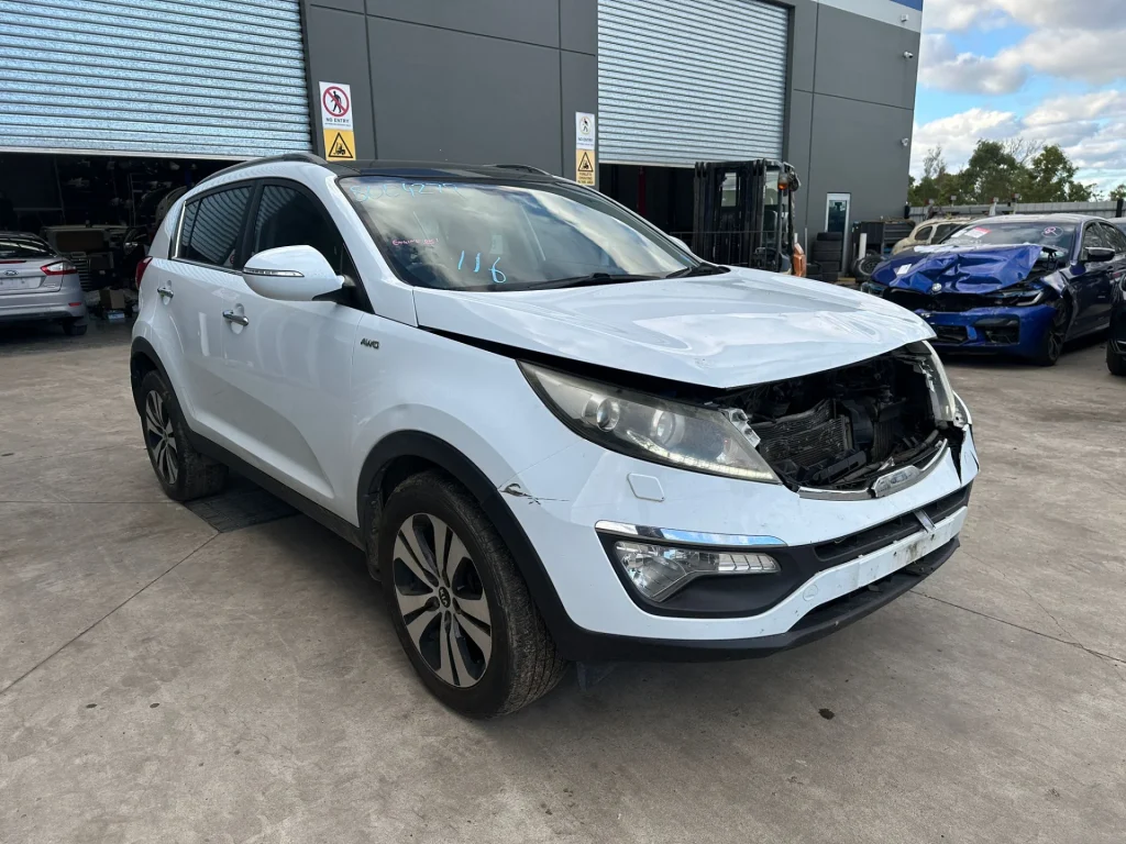 Kia Sportage 2013 White Auto Diesel