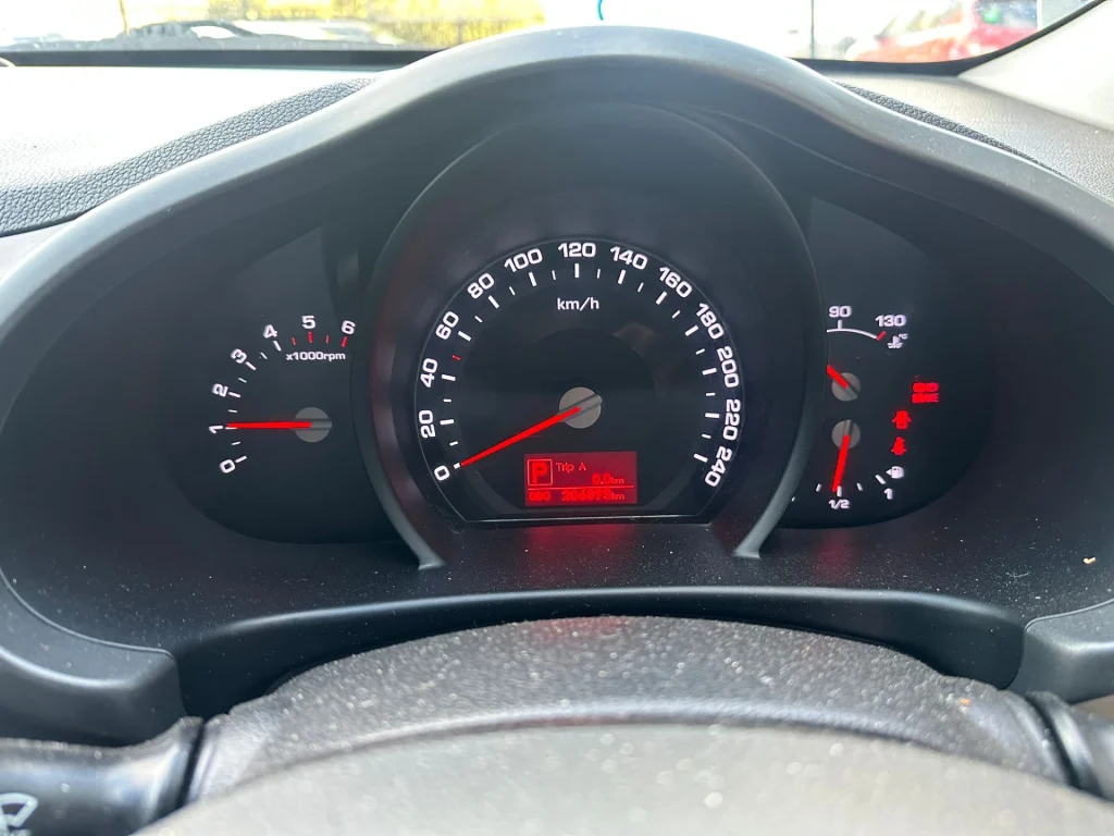 Kia Sportage 2013 White Auto Diesel