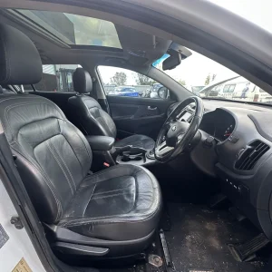 Kia Sportage 2013 White Auto Diesel