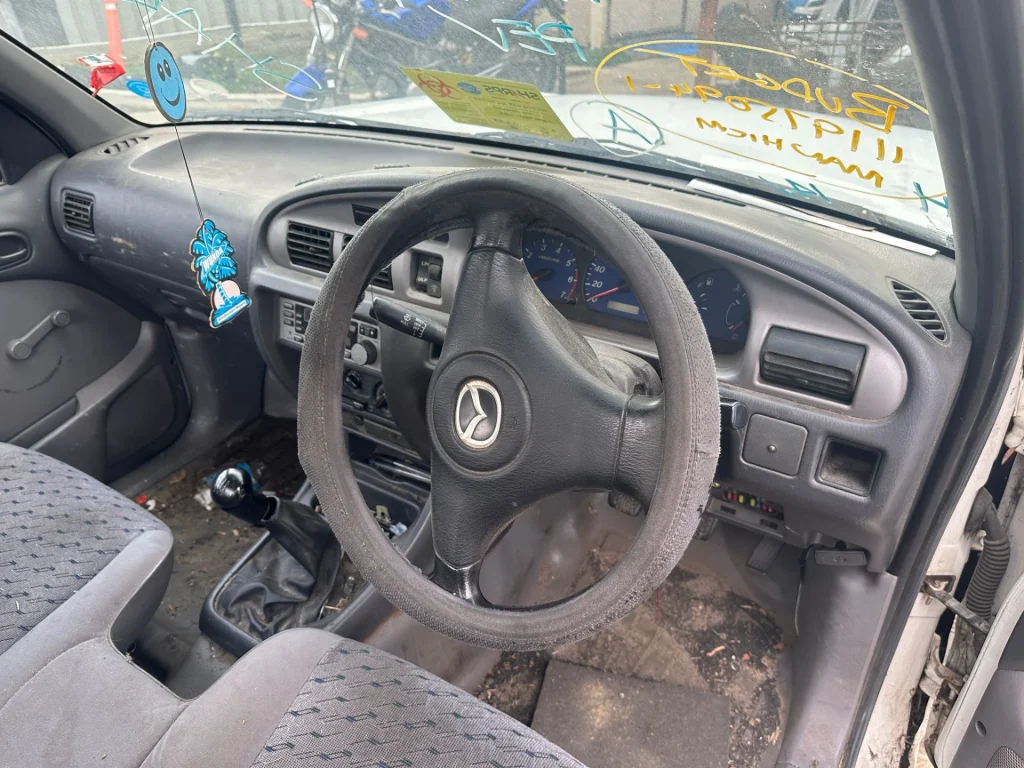 Mazda B2600F 2003 White Manual Petrol