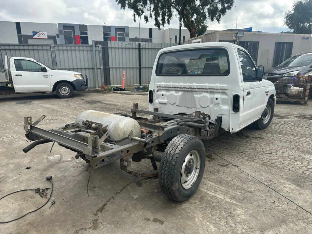 Mazda B2600F 2003 White Manual Petrol