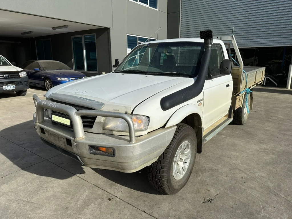 Mazda B2500 2005 White Manual Diesel