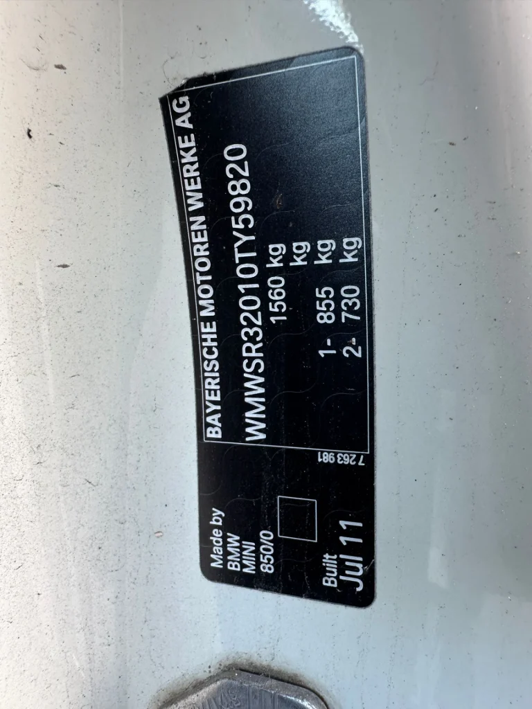 Mini Cooper 2011 White Auto Petrol