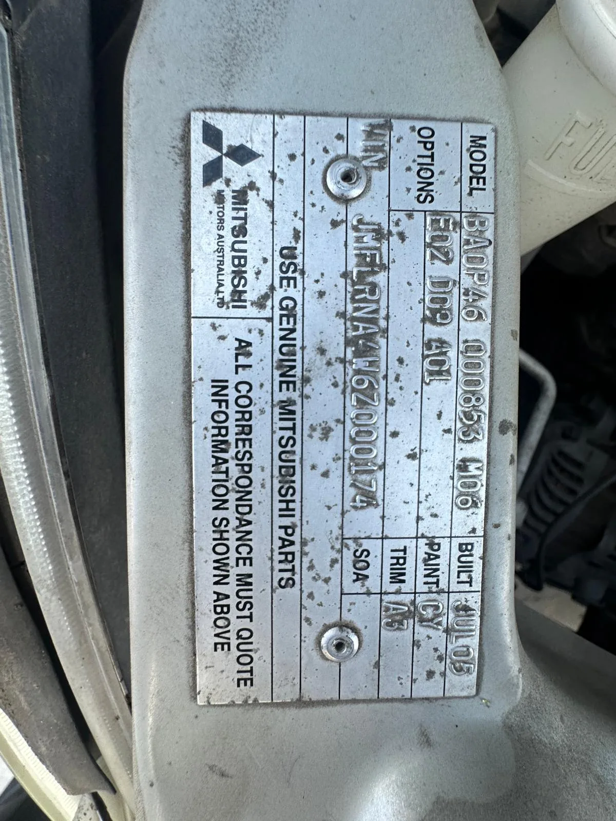 Mitsubishi Grandis 2005 Silver Auto Petrol