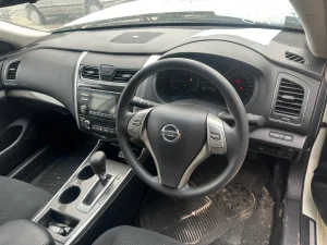 Nissan Altima 2013 White Auto Petrol