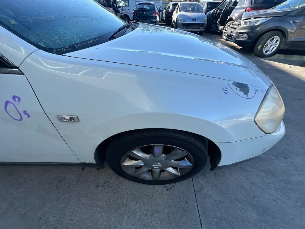 Nissan Maxima 2005 White Auto Petrol